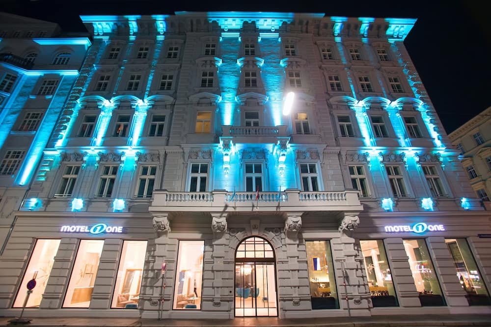 The Cloud One Wien-Staatsoper