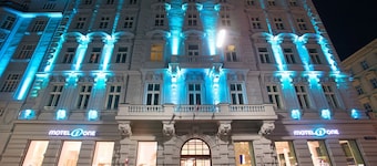 모텔 원 빈 - 슈타츠오퍼