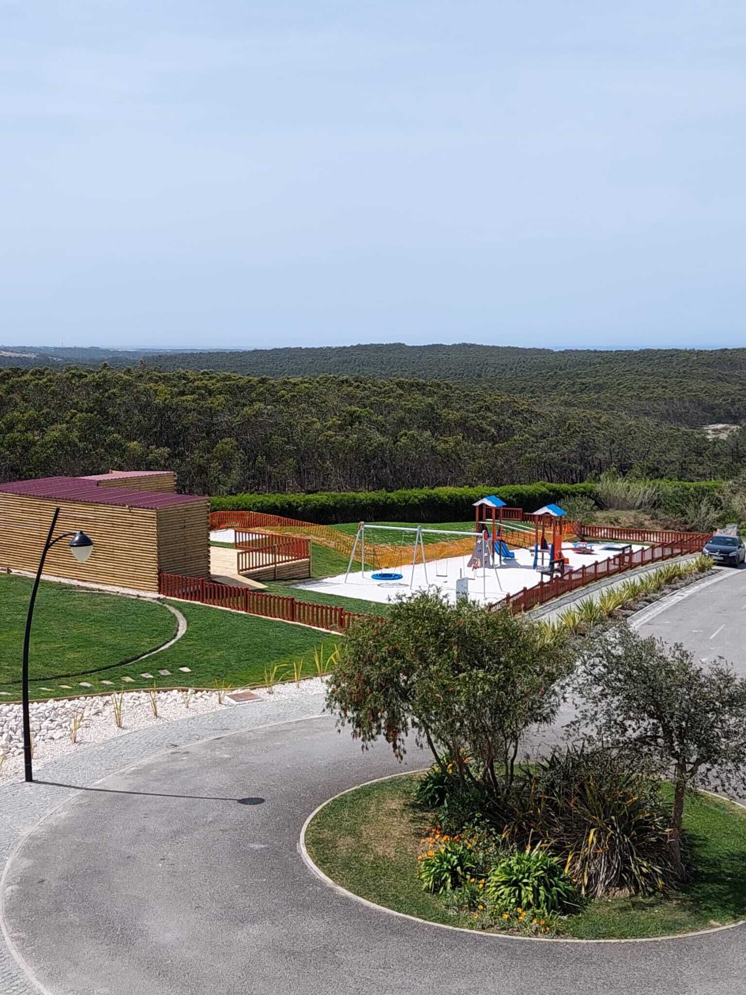 children’s play area – outdoor