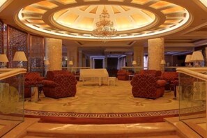 Lobby lounge - Jinsheng Hotel (Nantong)