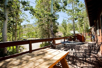 Luxury Cabin, 2 Bedrooms (Aspen) | 1 bedroom, individually furnished, free WiFi at Convict Lake Resort