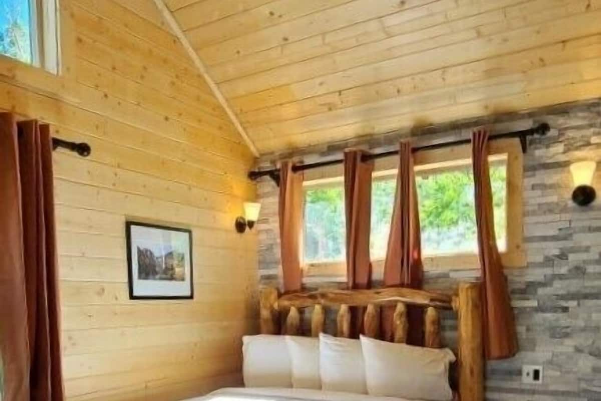 Baita Deluxe, 1 camera da letto (Steelhead) | 1 camera, con arredamento individuale, Wi-Fi gratuito