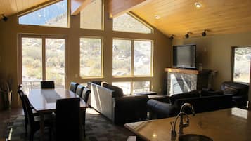 Hus Deluxe (Laurel Ridge) | Unika möbler och gratis wi-fi