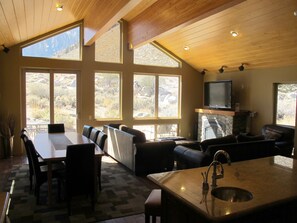 华丽独立别墅 (Laurel Ridge) | 特色家居、免费 WiFi