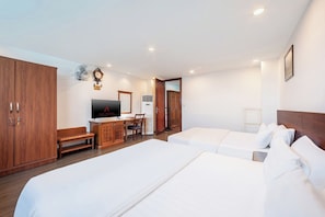Family Suite | Minibar, coffre-fort, rideaux d’obscurcissement