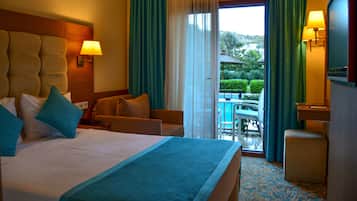 Minibar, coffres-forts dans les chambres, Wi-Fi gratuit, draps fournis