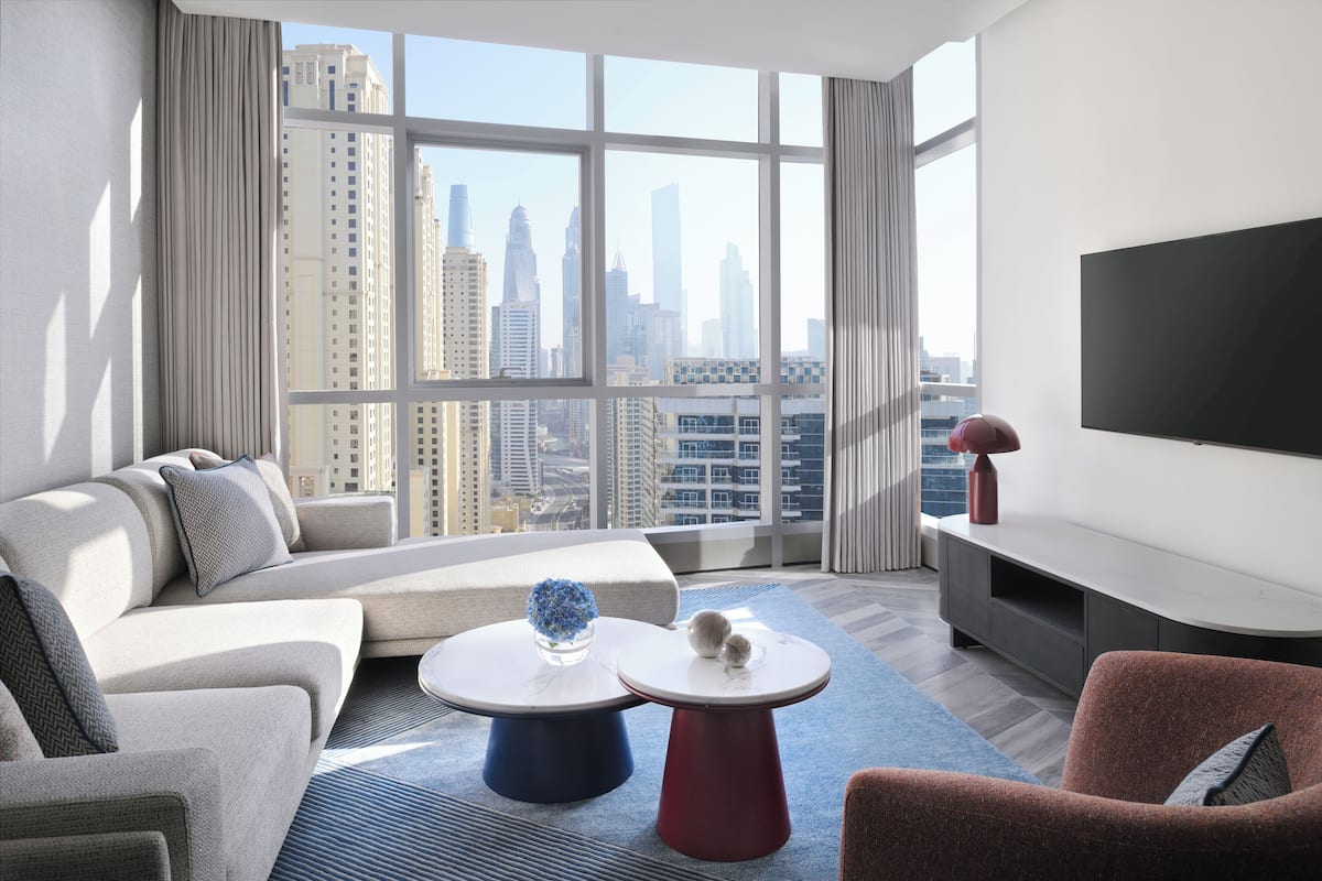 Zimmer, 2 Schlafzimmer, Balkon (Residence) | Blick auf die Stadt