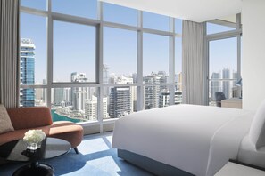 Studio, 1 King Bed, Balcony, Marina View | View from room