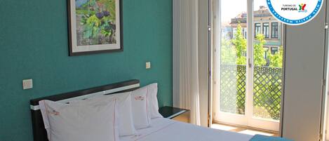 Chambre Double, balcon | Rideaux occultants, Wi-Fi gratuit, draps fournis