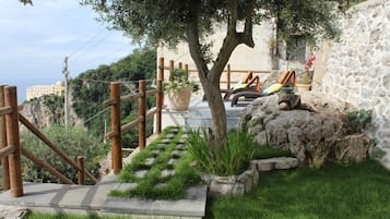 Sun deck