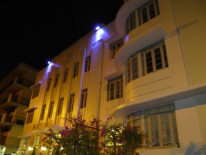 واجهة المنشأة