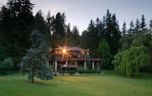 Guerneville Lodge