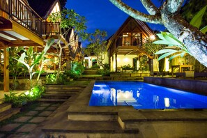 Outdoor pool - Aliya Boutique Hotel (Kerobokan)