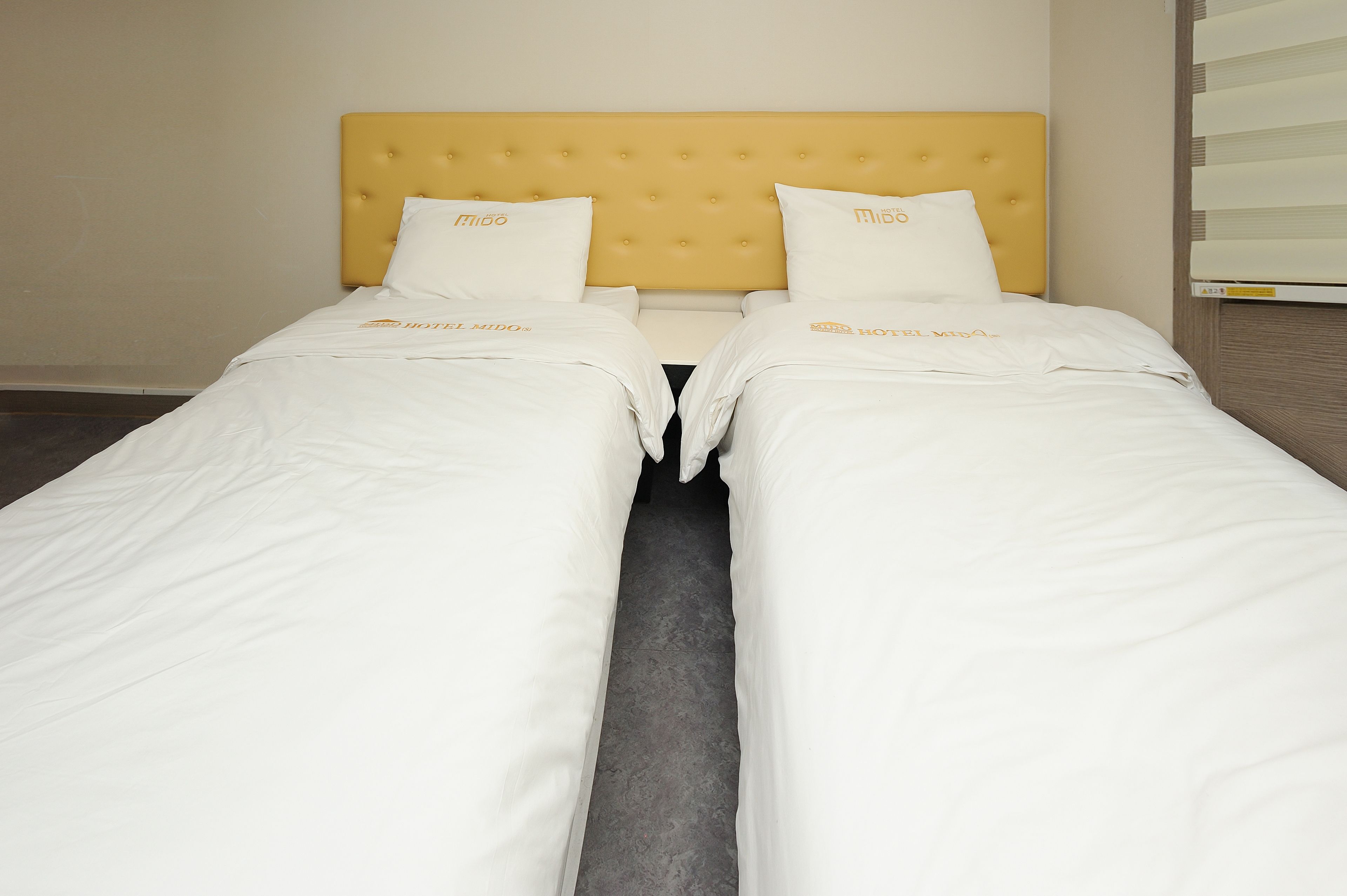 standard twin room | in-room safe, desk, soundproofing, iron/ironing board