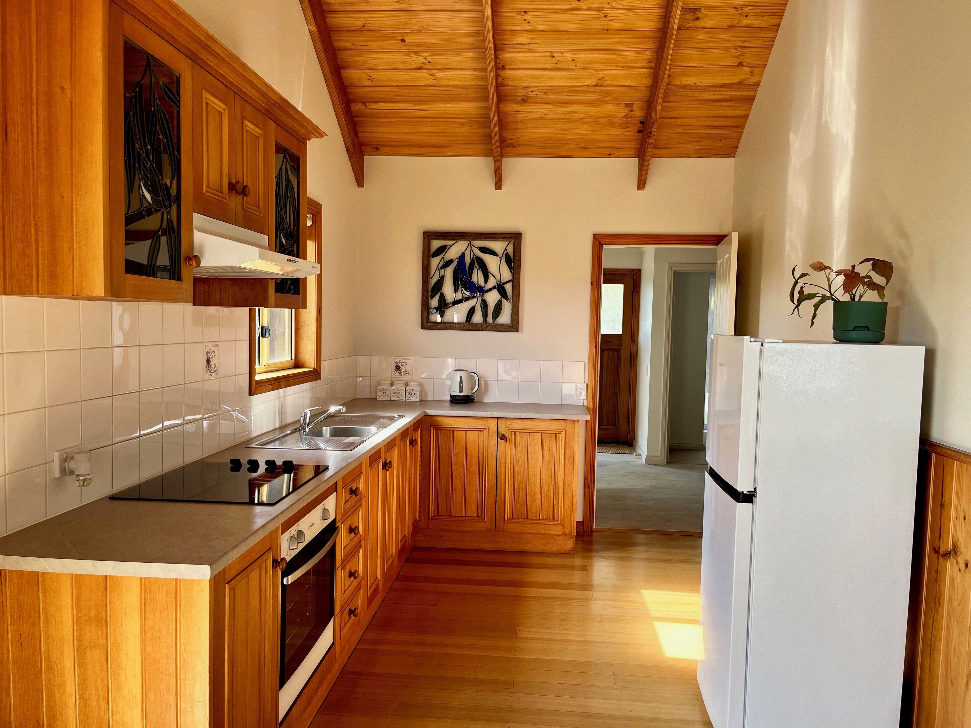 Single Level 2 Bedroom Cottage (Accessible)  | Private kitchen