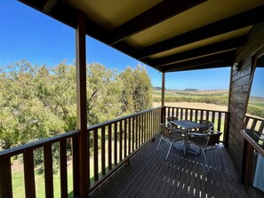 Cottage, 2 slaapkamers (Two Level Wattle with Woodfire) | Uitzicht vanaf balkon