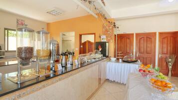 Free daily buffet breakfast