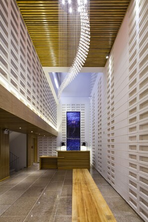 Interior entrance - Golden Holiday Hotel Nha Trang (Nha Trang)