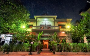 Interior - Horizons Cambodia (Siem Reap)