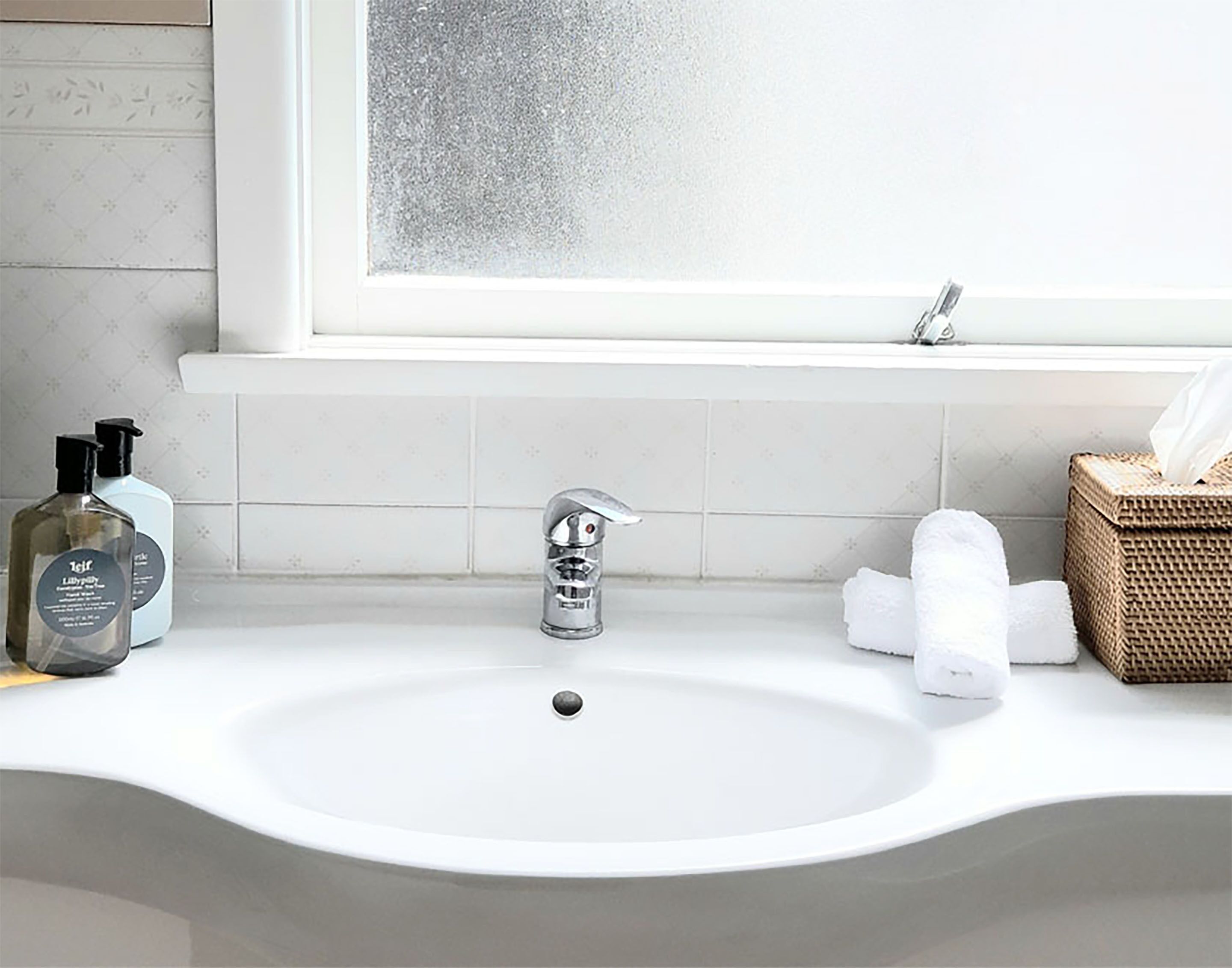 family suite | bathroom | shower, rainfall showerhead, eco-friendly toiletries, hair dryer