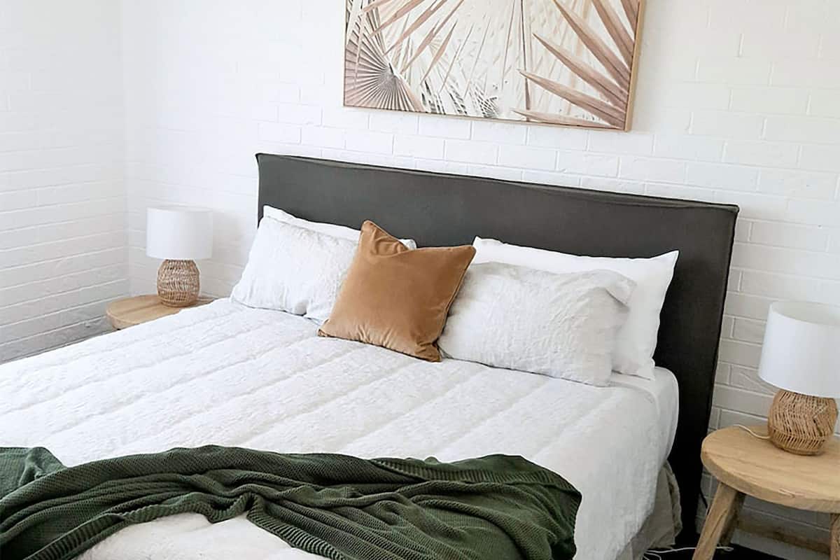 Hochwertige Bettwaren, Betten mit Memory-Foam-Matratzen