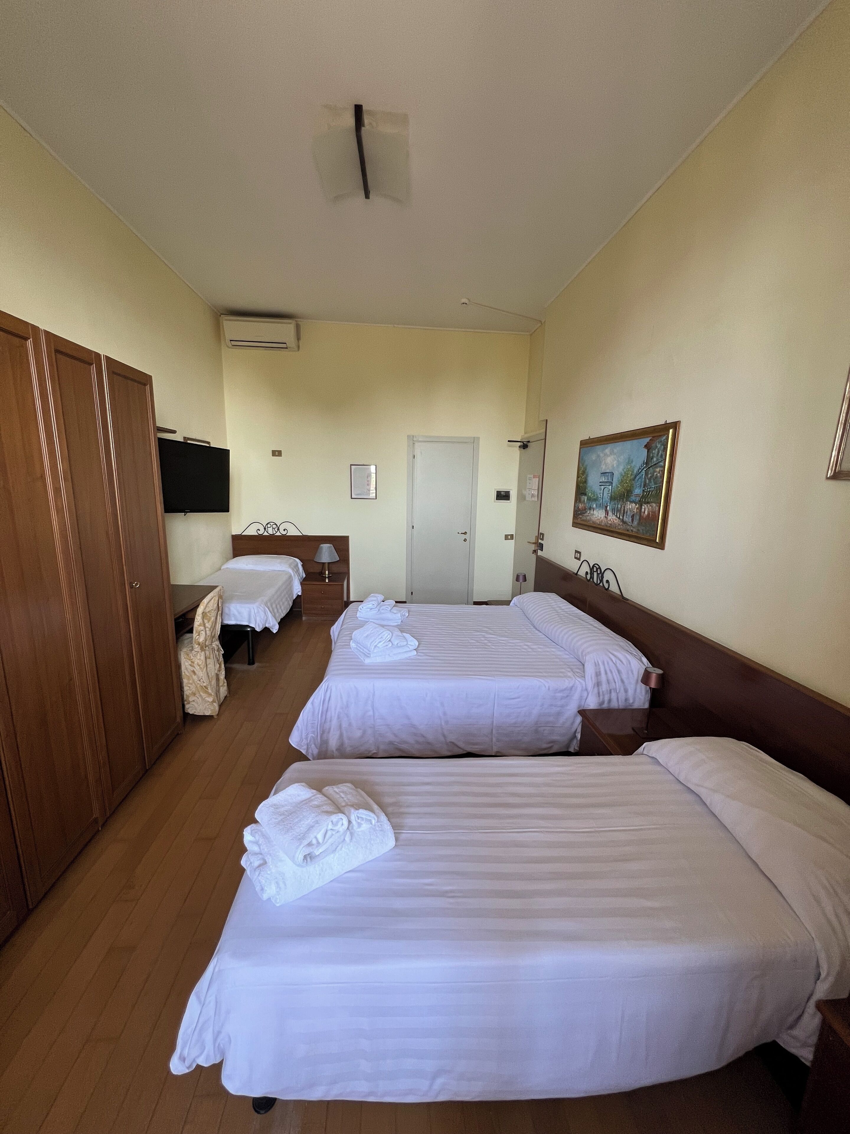 Foto - Hotel Petit Royal