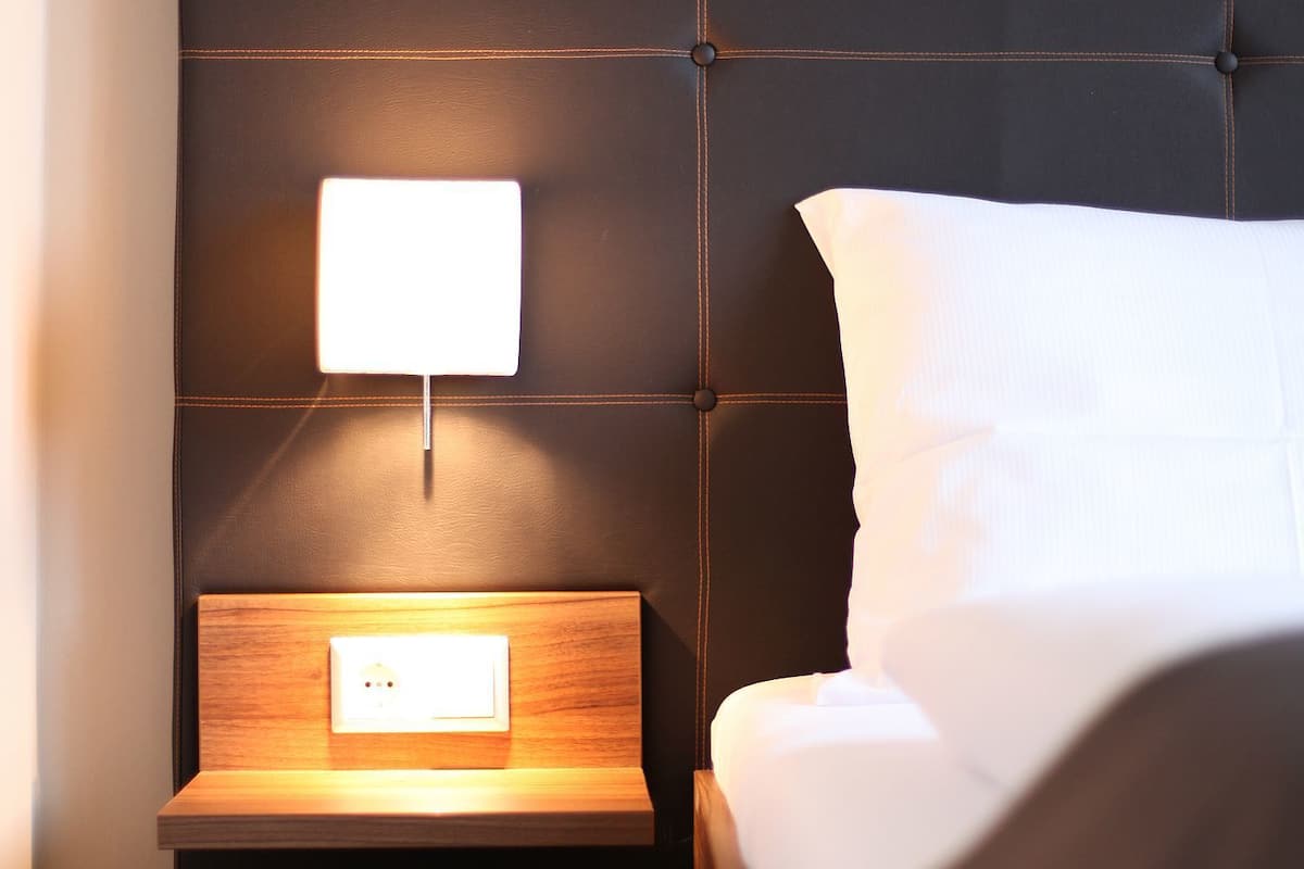 1 bedroom, in-room safe, desk, blackout curtains