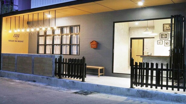 Property entrance - OYO 1032 Beds Patong (Patong)