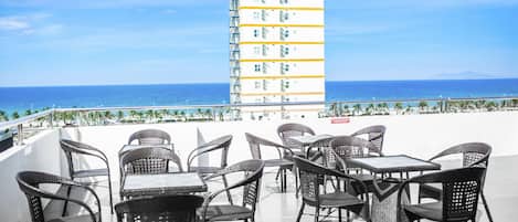 Suite de luna de miel, 1 cama King size, para no fumadores, vista a la playa | Vista desde la habitación