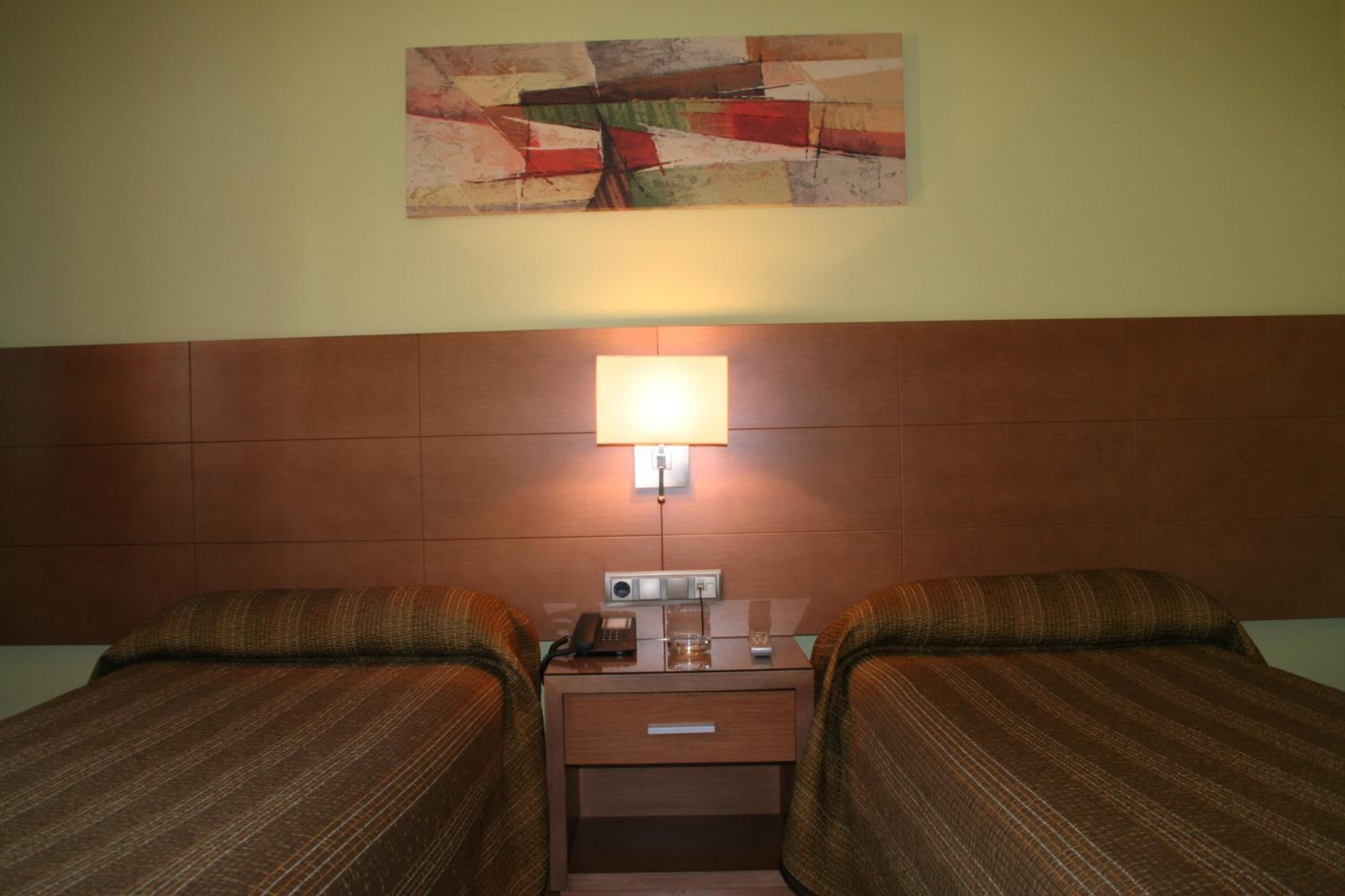 in-room safe, desk, soundproofing, cots/infant beds