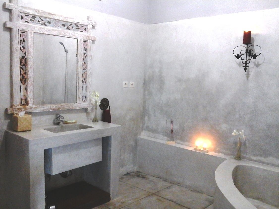 villa, 2 bedrooms, ocean view | bathroom | combined shower/bathtub, free toiletries, hair dryer, towels