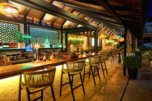 Μπαρ (στο κατάλυμα)