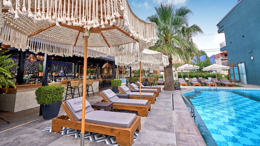 Principal New Leisure Hotel