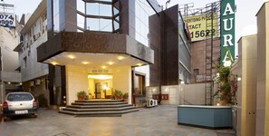Exterior - Hotel Aura, IGI Airport (New Delhi)