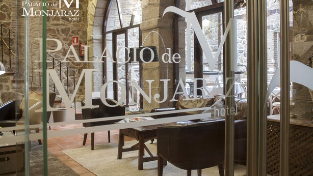 Lobby - Hotel Palacio de Monjaraz (Ávila)