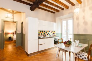 スーペリア アパートメント | 専用キッチン | コーヒー / ティーメーカー、電気ポット、環境にやさしい洗剤