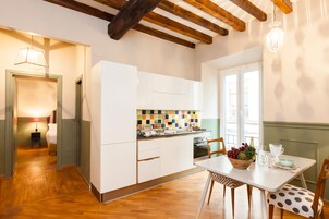 高级公寓 | 私人厨房 | 茶具/咖啡用具、电热水壶、提供环保清洁产品