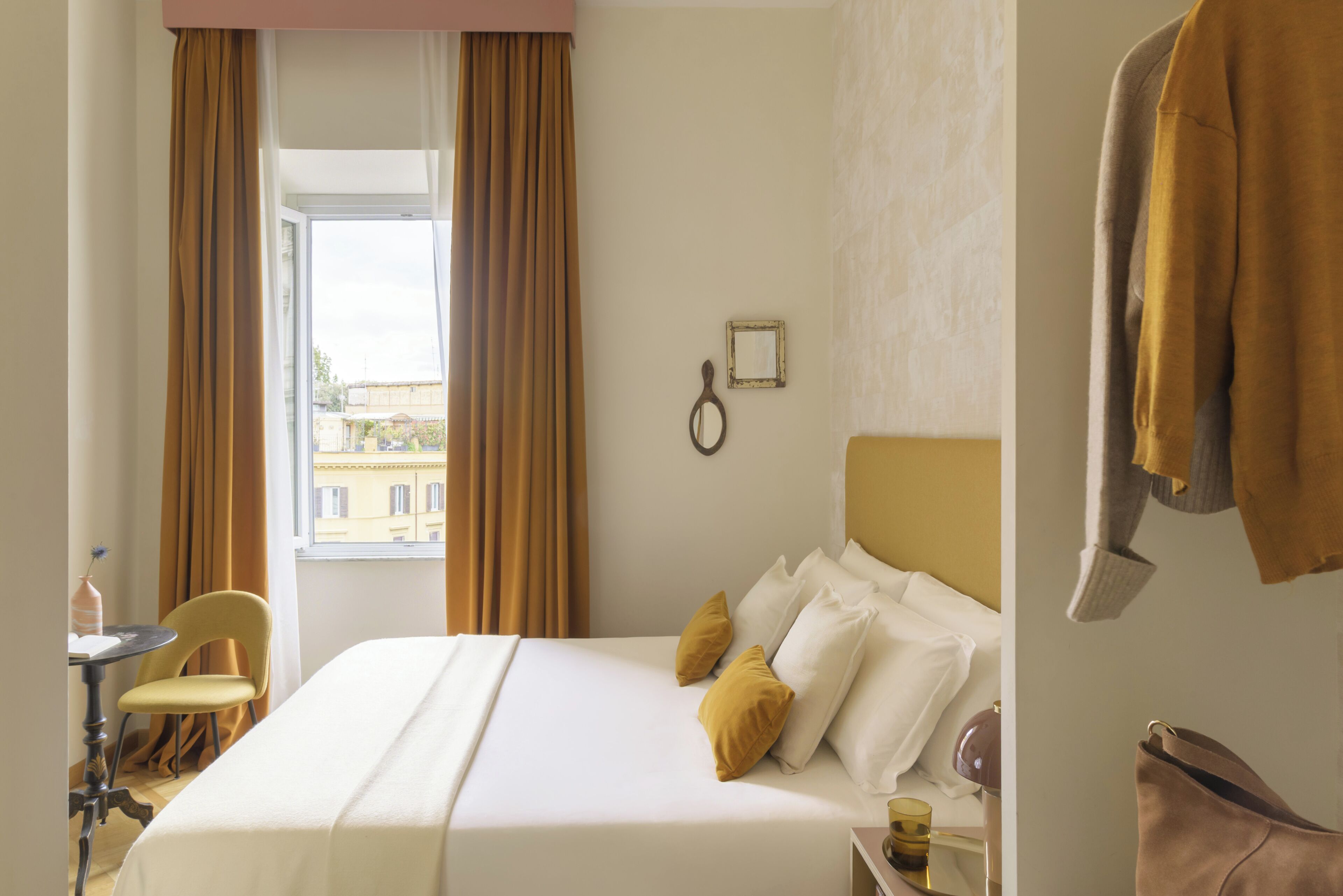 Double Room | Egyptian cotton sheets, premium bedding, down comforters, minibar