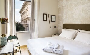 トリプルルーム | エジプト綿のシーツ、高級寝具、羽毛の掛け布団、ミニバー