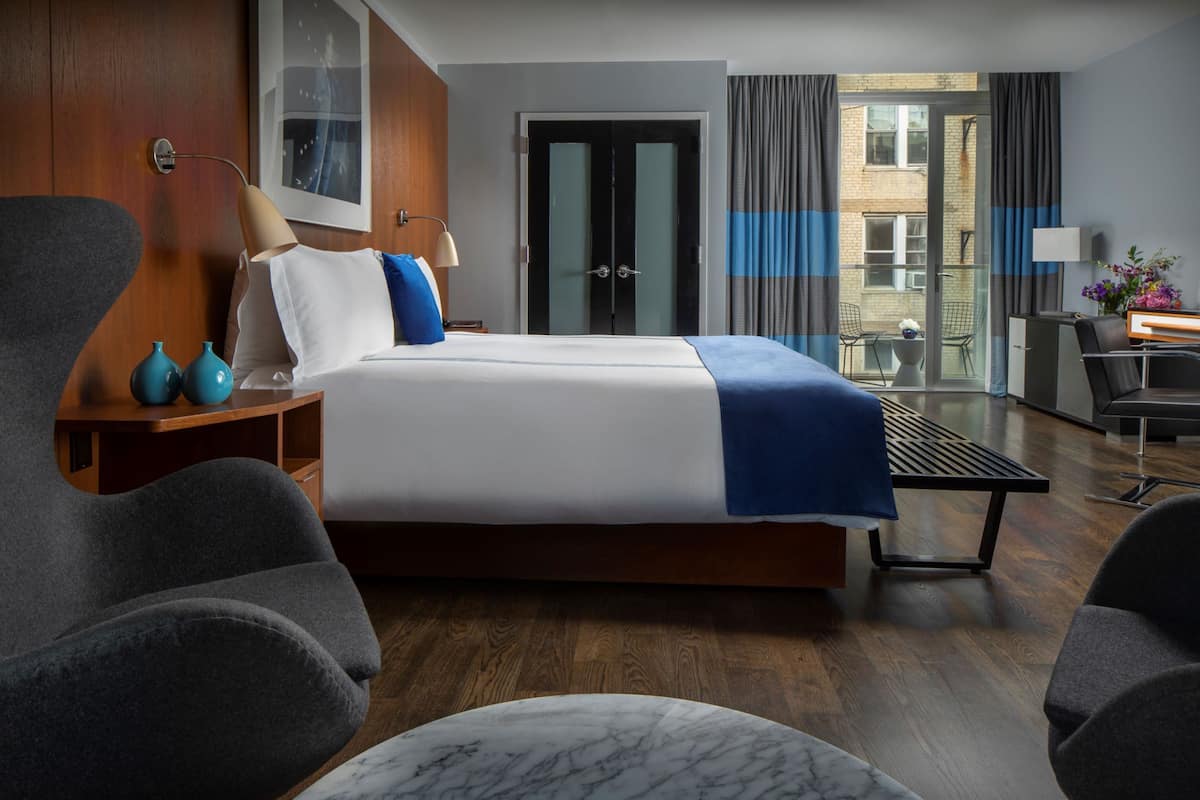 1 bedroom, premium bedding, pillowtop beds, minibar