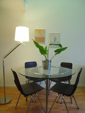Studio (XL) | Dining - Brussels City Center Apartments (Brussels)
