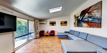 Cabaña, 2 habitaciones | Zona de estar