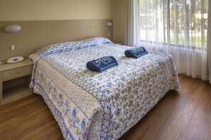 Leilighet, 2 soverom | Strykejern/-brett, barnesenger (inkludert) og wi-fi (inkludert)