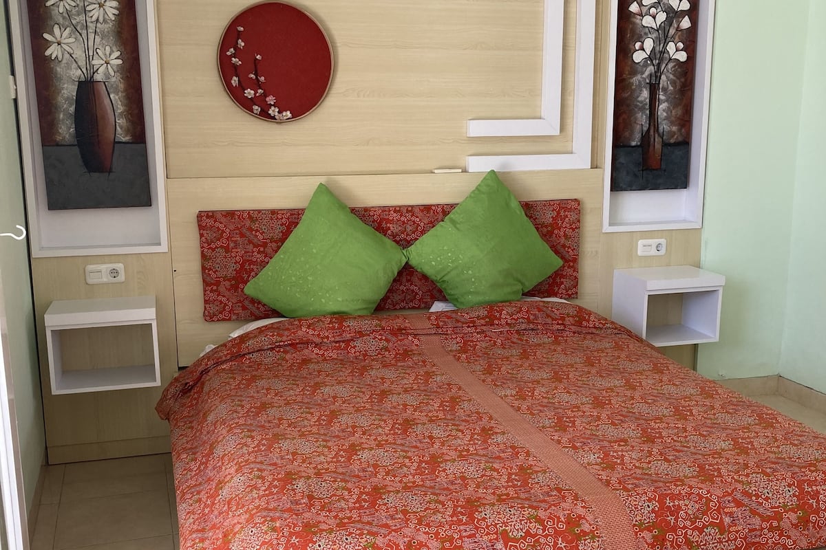 Ropa de cama de alta calidad y camas Tempur-Pedic