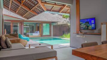 One Bedroom Private Pool Villa | Living area
