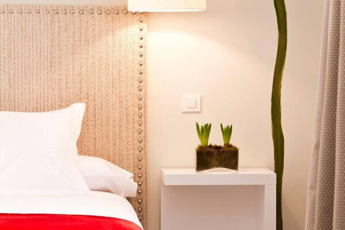 Minibar, in-room safe, desk, soundproofing