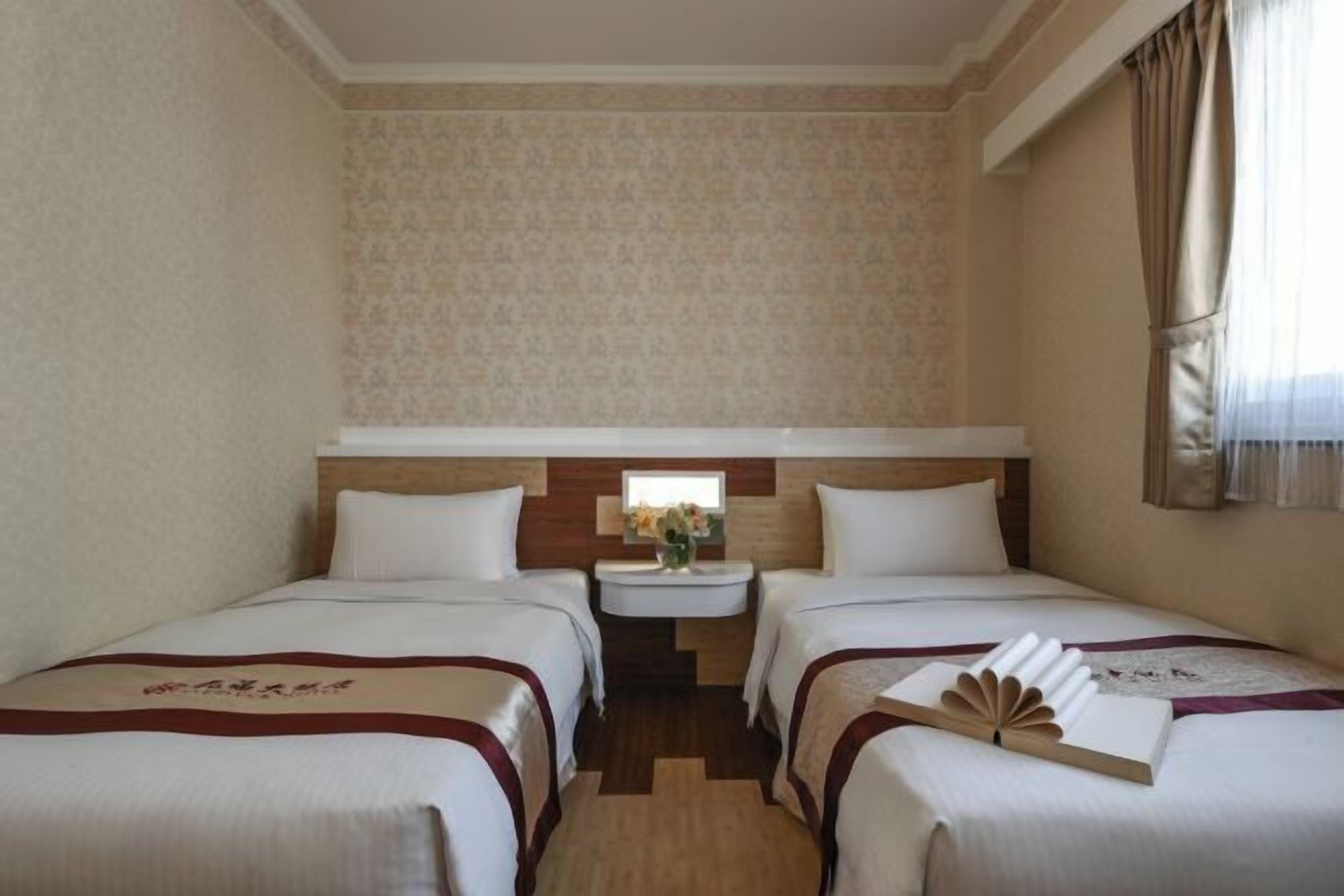 Down comforters, blackout drapes, free WiFi, bed sheets