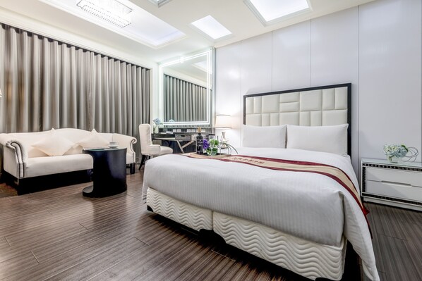 Deluxe Room, 1 Double Bed (room is subject to availability)