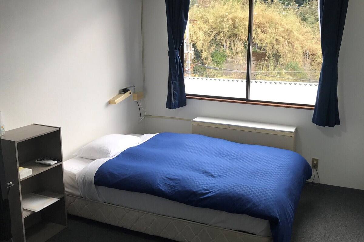 Desk, blackout curtains, free WiFi, bed sheets