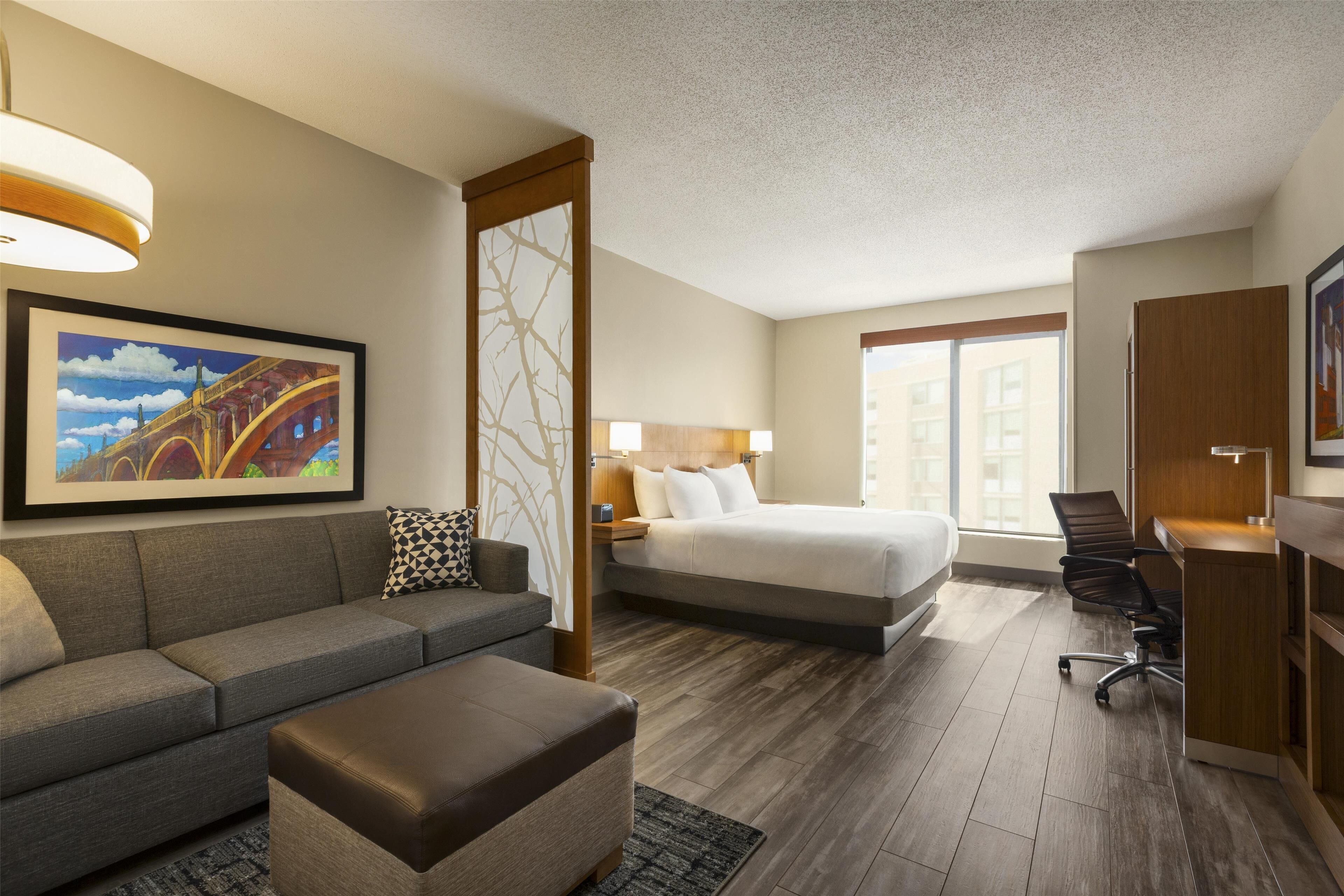 desk, soundproofing, iron/ironing board, free wifi